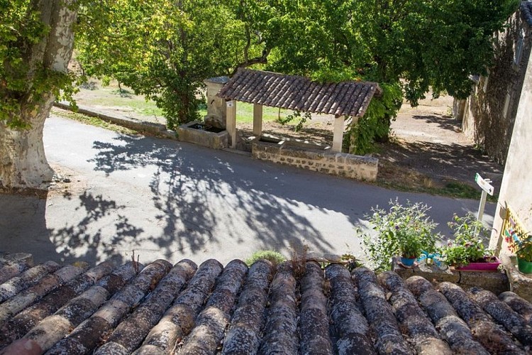 Fontaine lavoir de Buoux