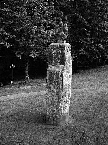 Le Breitenstein - La pierre des douze apôtres