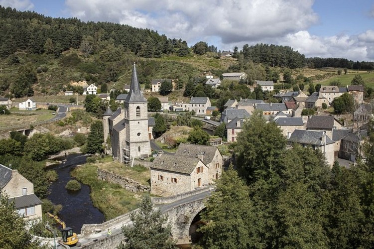 Bourg de Saint-Juéry