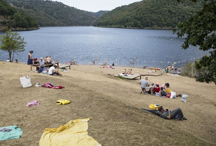 Baignade surveillée Laussac