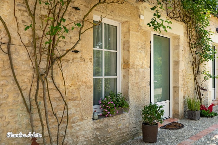 WEB_LaMaisonDesBuis_ChambreArlette_2