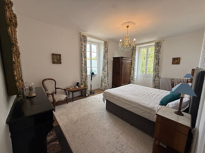 l-absie-chambres-dhotes-chateau-talence-1870-chambre-francaise1