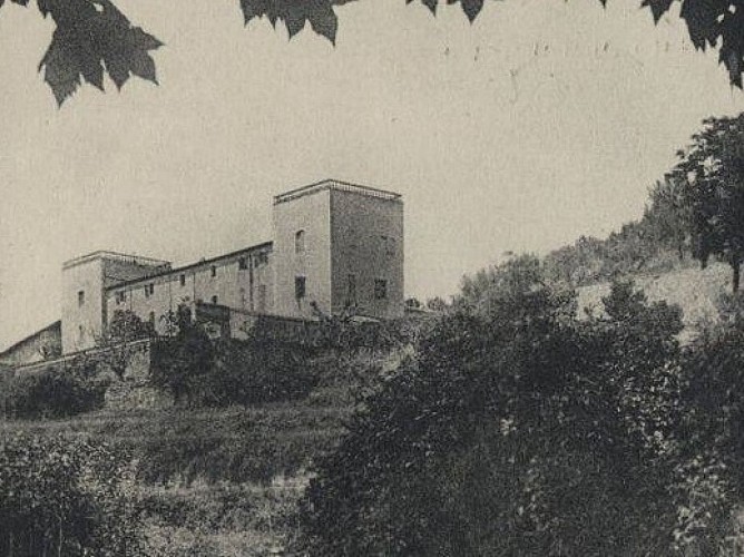 Château de Prades à Thoiras