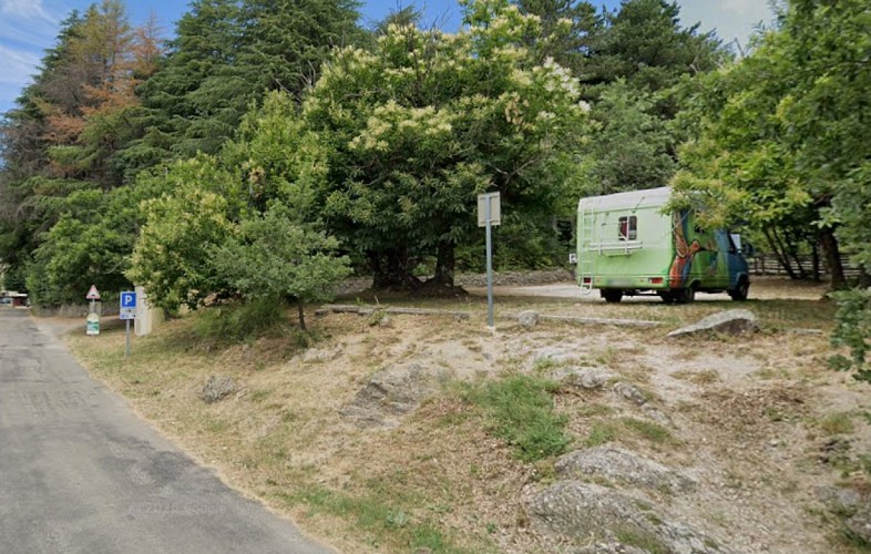 Aire de pique-nique Le Village