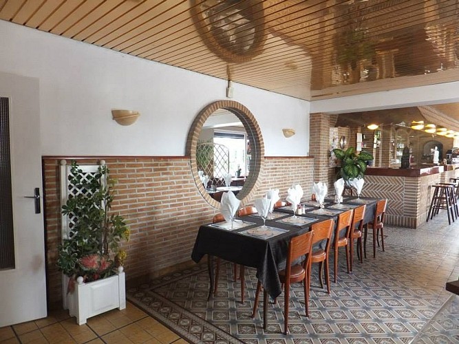 RESTAURANT LA TAVERNE