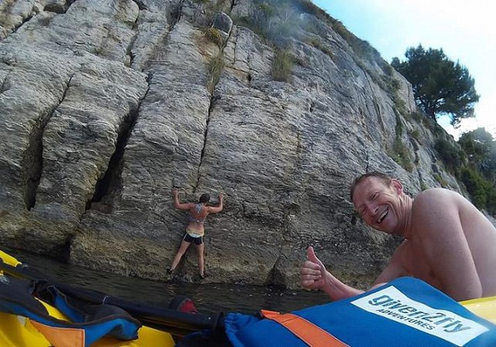 Climbing – Deep-Water Soloing and Diving in the Adriatic Sea in Split