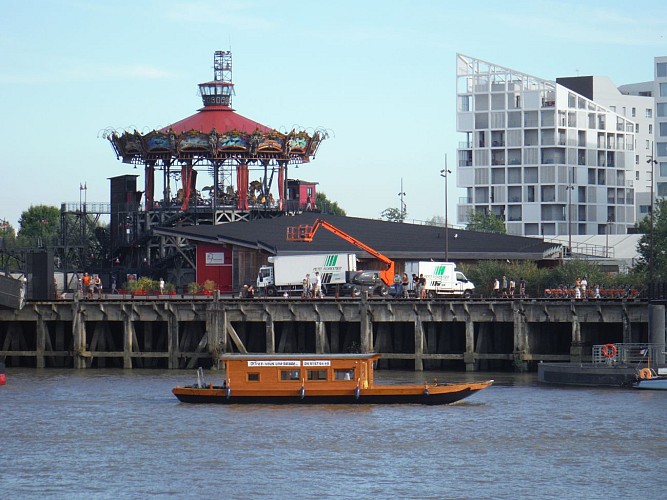 LA TOUE DE NANTES