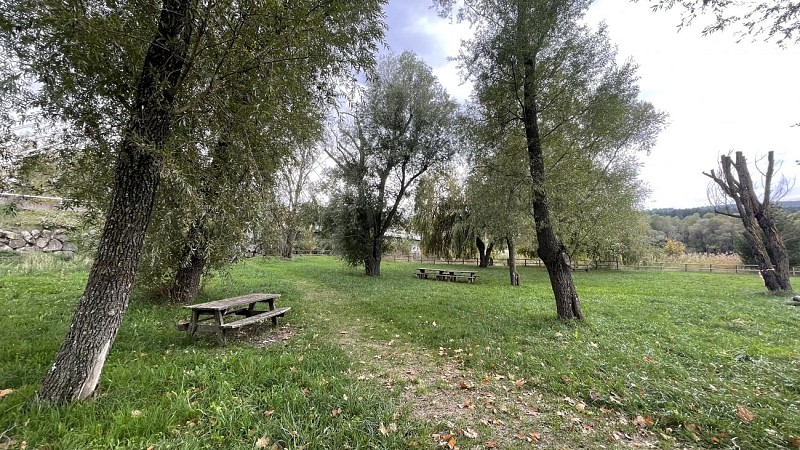 Aire de pique-nique du pont de Volonne