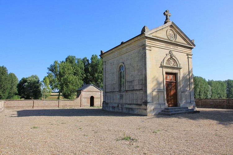 Chapelle Pérache de Neuville