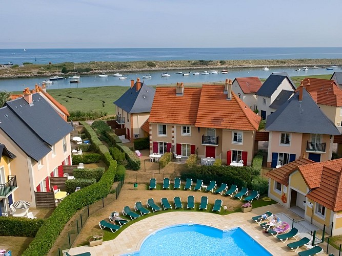 Pierre et Vacances Port Guillaume Dives-sur-Mer piscine