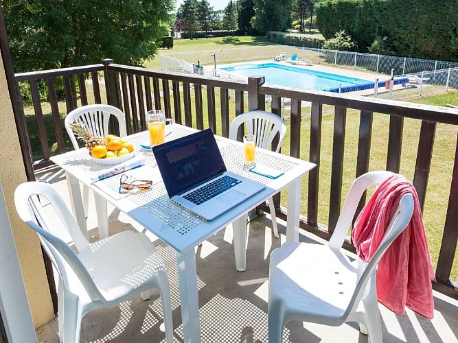 Cabourg Goélia balcon avec vue sur la piscine