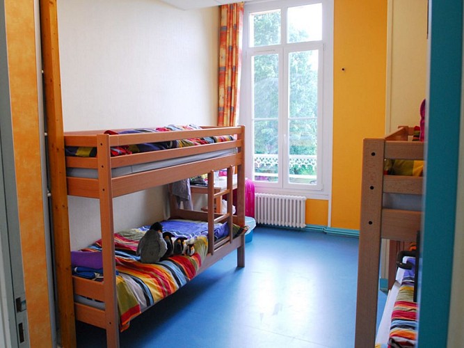 uncmt-tailleville-dortoir-1-1200