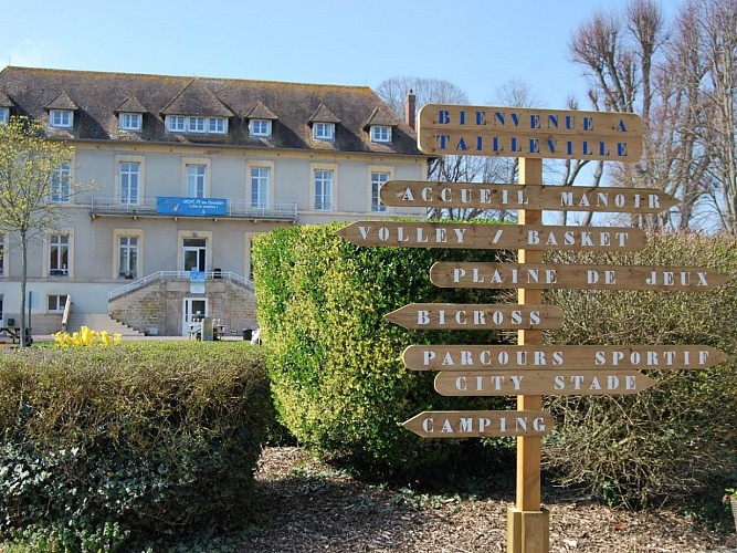 uncmt-tailleville-entrée-1200