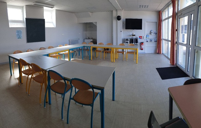 uncmt-la-petite-falaise-salle-d-activites-1