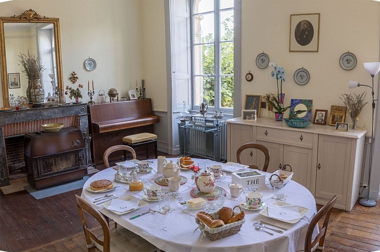 CHAMBRE D'HÔTES "LA MAISON DE MAÎTRE"