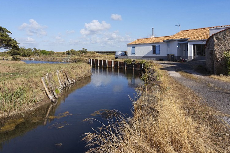 LE VILLAGE DE LA GACHÈRE