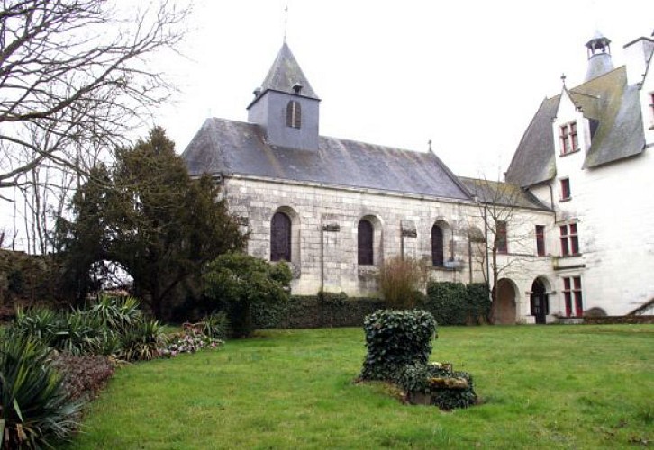 Château de Monts-Sur-Guesnes