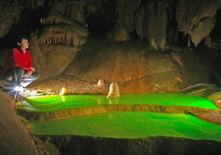 Visite nocturne de la grotte de Baume Obscure avec un guide spéléologue - à 1h10 de Cannes