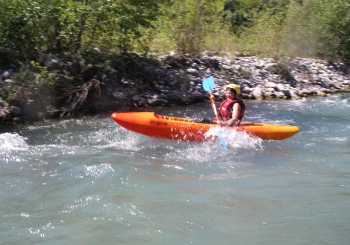 Descente sportive libre du Var en canoë kayak - à 1h de Nice