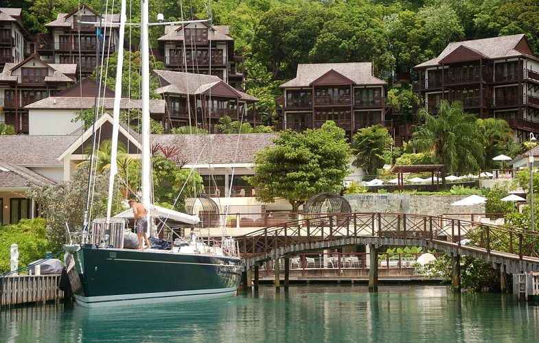 Excursion croisière d'une journée à Sainte-Lucie - Au départ de Sainte-Anne (Martinique)