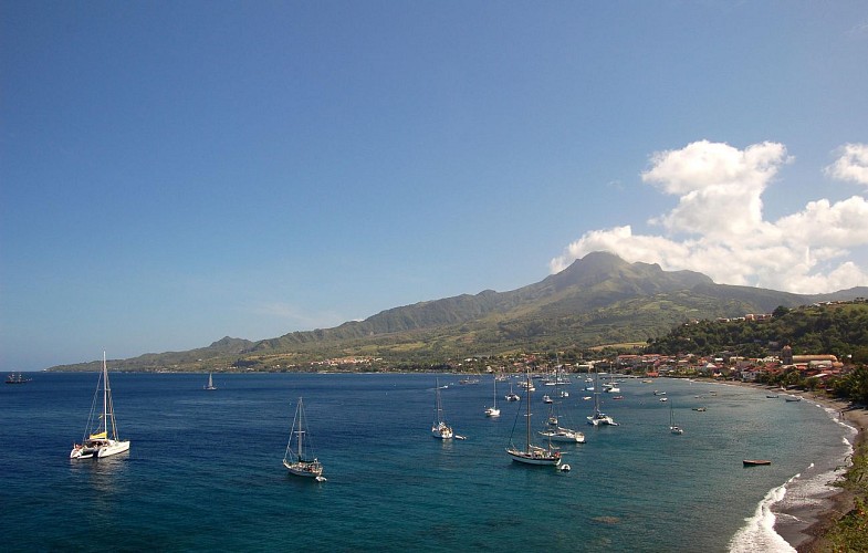 Journée en catamaran sur la côte nord caraïbe de la Martinique - Au départ des Trois-Îlets