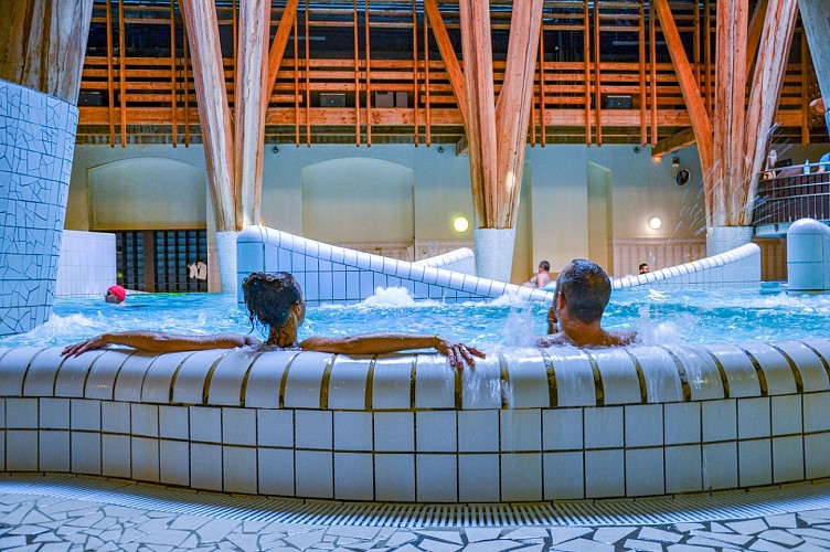 20211002-bien-etre-aquensis-piscine-couple@TPM-04