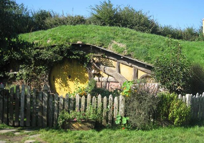 Tickets for Hobbiton – The visit of the Legendary Lord of the Rings Village in New Zealand