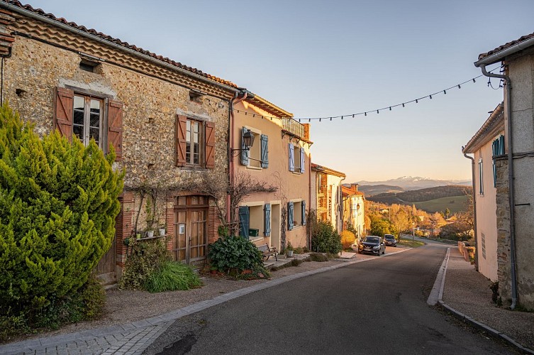Carla-Bayle : Un village médiéval perché en Ariège