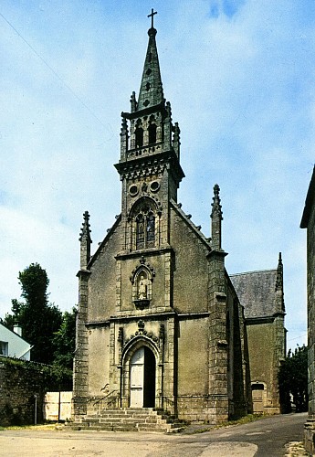 L’église Saint-Sauveur et la chapelle Notre-Dame-de-Lourdes