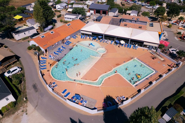 Camping Eden Villages La Pointe Saint-Gildas
