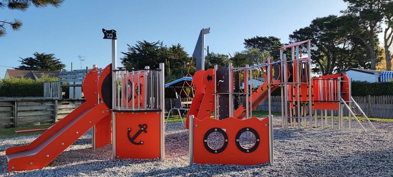 Camping Eden Villages La Pointe Saint-Gildas