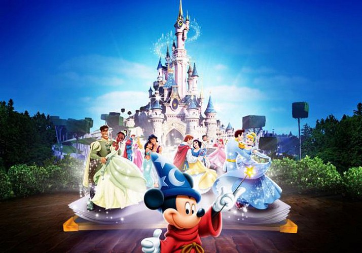 Disneyland: 1 day / 1 park with transport from Paris