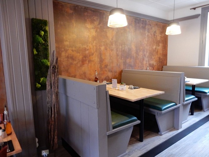 chateauneuf_sur_loire-restaurant_la_gabare-banquette-2016-OTC