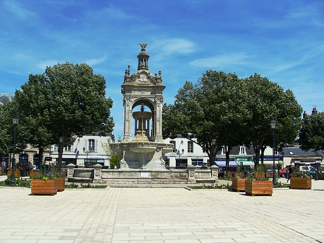 Fontaine de la Place du 18 Octobre