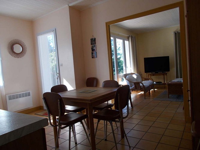 MAISON LES BRUYÈRES