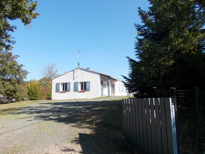 MAISON LES BRUYÈRES