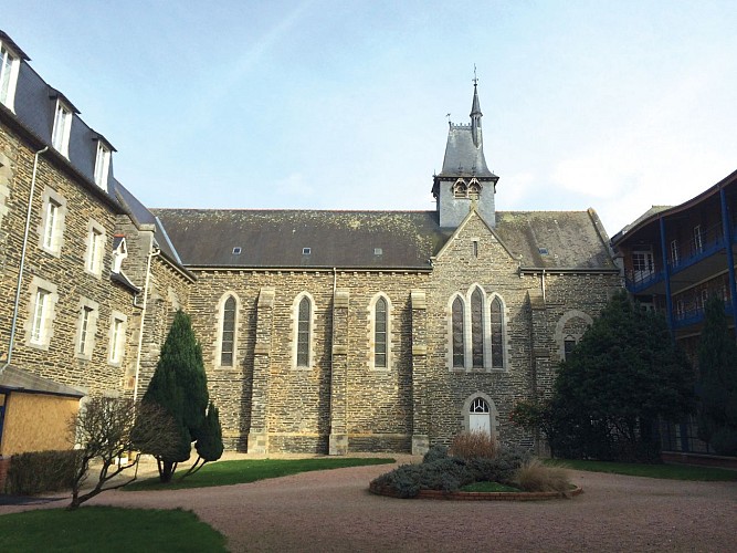 Le prieuré Sainte-Croix