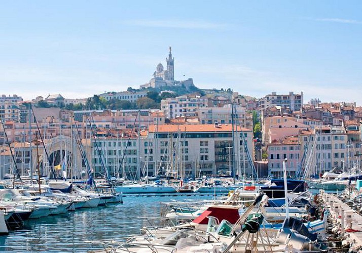 Découverte de la Corniche en mini décapotable - durée 2h30