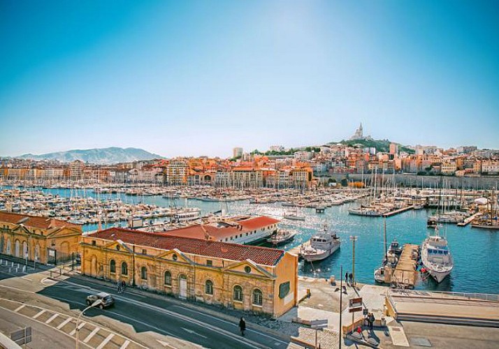 Audio Guided Tour of Marseilles in a Convertible Mini – 2 hours