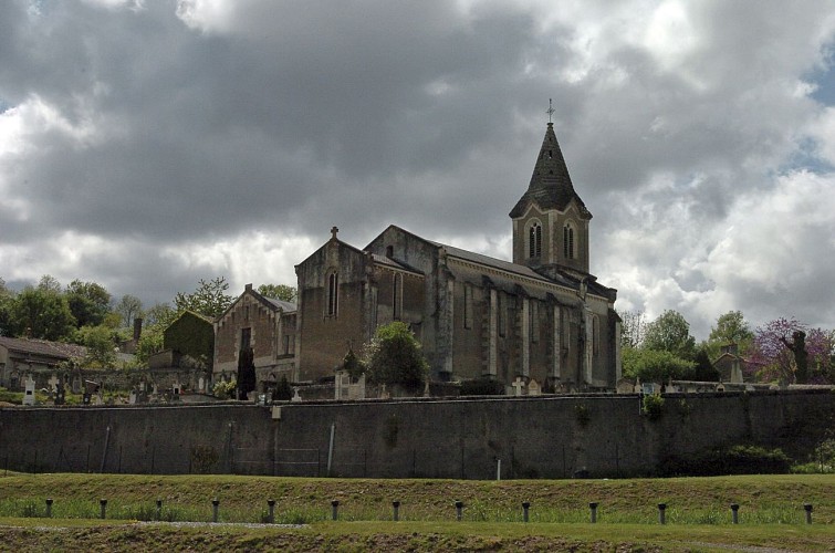 L’église Saint-Pierre et Saint-Paul 