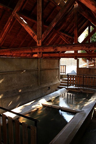 Lavoir à eau chaude