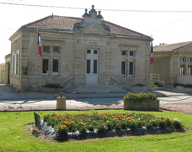 Mairie de Jau Dignac et Loirac