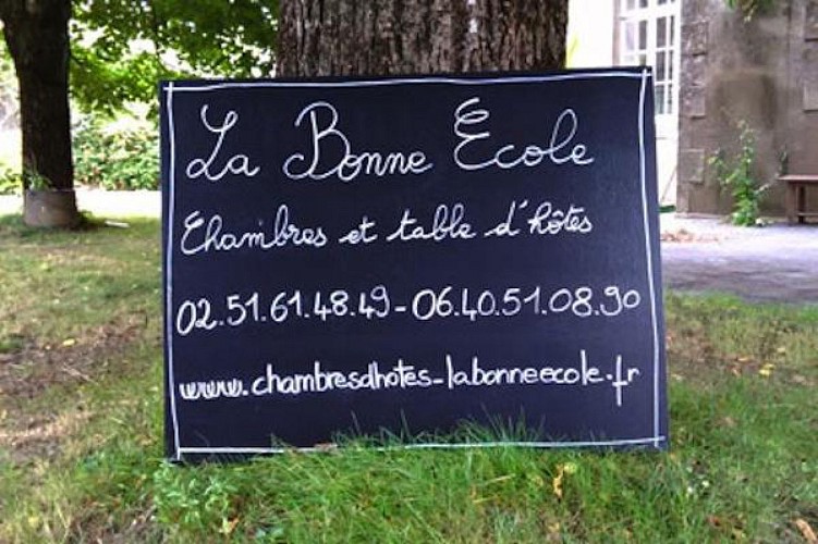 CHAMBRES D'HÔTES LA BONNE ECOLE -  LES SCOUTS
