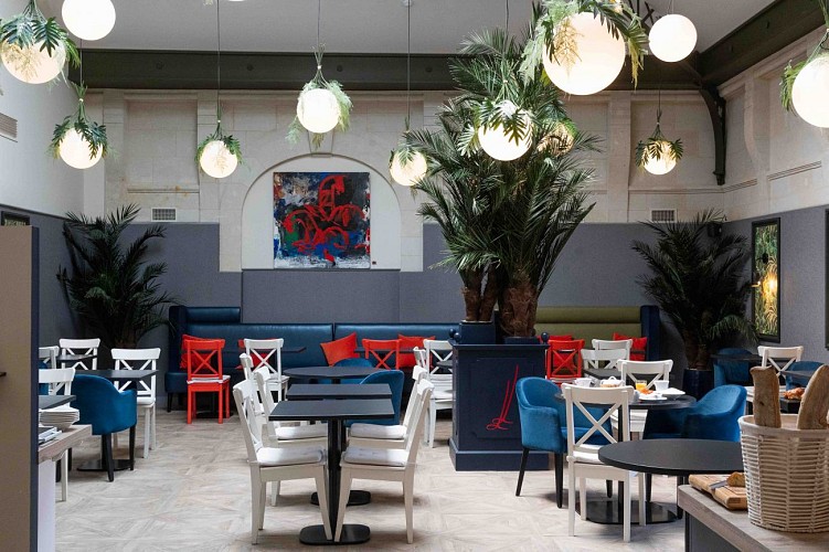 London Fizz - Cocktails, Fléchettes, Brunch