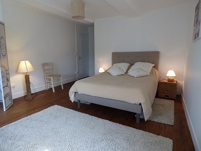 Chambre 1 lit 140