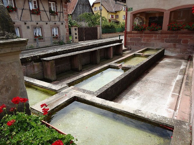 La fontaine-lavoir dit « Dorfbrunne », 1848