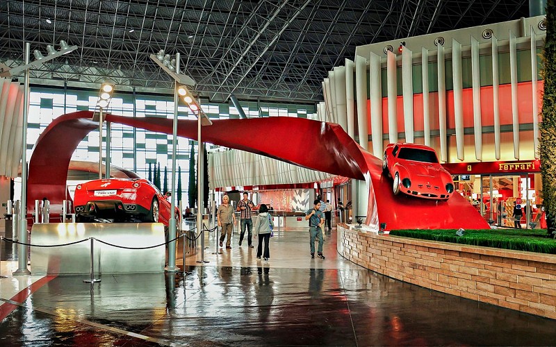 Abu Dhabi City Tour & Ferrari World Combo