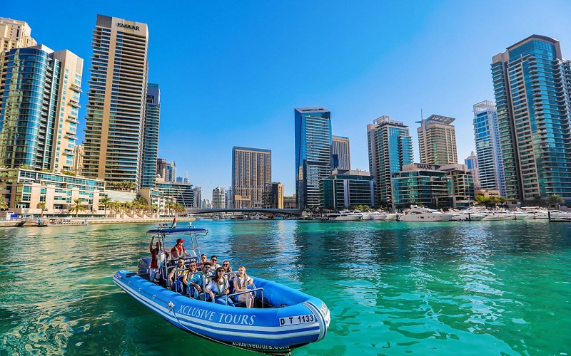 90-Minute Speedboat Tour: Marina, Atlantis, Palm & Burj Al Arab