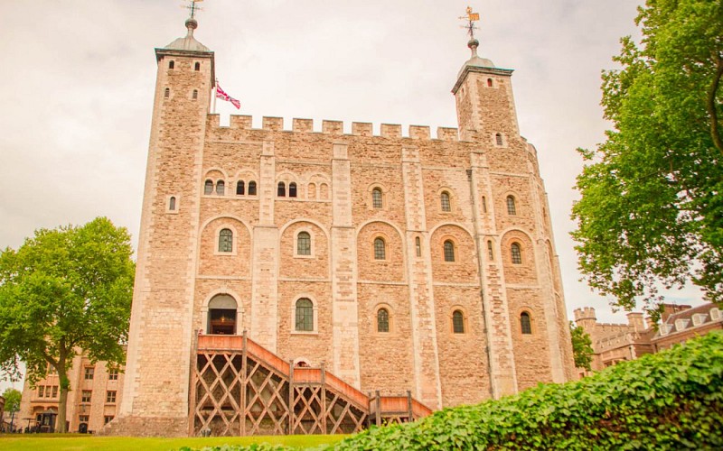 The Tower of London and the Crown Jewels