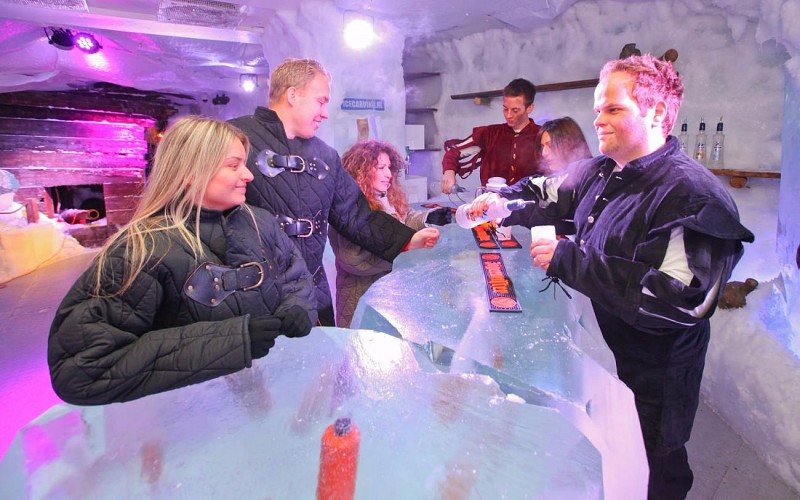 Amsterdam Icebar with Drinks